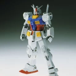 Bandai Bandai RX-78-2 Gundam Ver.KA MG Model Kit