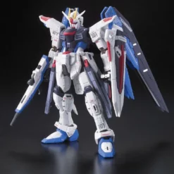 Bandai Bandai ZGMF-X10A Freedom Gundam 1/144 RG Model Kit