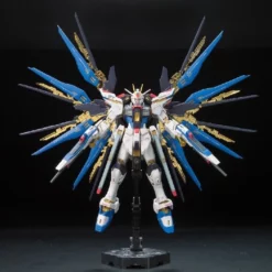 Bandai Bandai ZGMF-X20A Strike Freedom Gundam 1/144 RG Model Kit