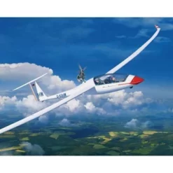 Revell Germany Revell Germany GLIDER DUO DISCUS & ENGINE 1/32