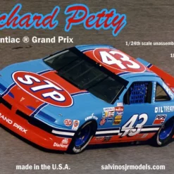 Salvinos JR Models Salvinos JR Models 1/24 Richard Petty #43 Pontiac Grand Prix 1992 Mod