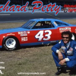 Salvinos JR Models Salvinos JR Models 1/25 Richard Petty #43 Oldsmobile 442 Winner 1979
