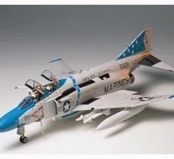 Tamiya Tamiya 1/32 F4J Phantom II