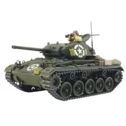 Tamiya Tamiya 1/35 US Light Tank M24 Chaffee (ITALERI)