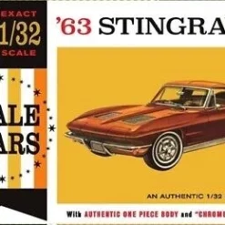 AMT AMT 1963 Chevy Corvette 1/32 Model Kit